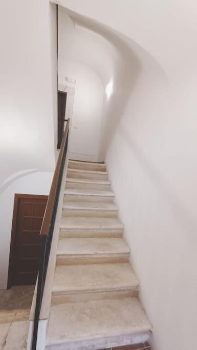 Apartamento Dimora Del Cavaliere LʼAquila Exterior foto